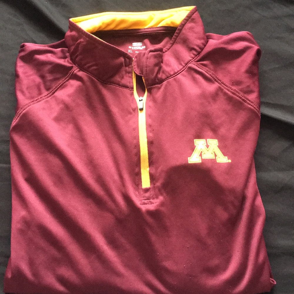 Minnesota Gopher long sleeve shirt